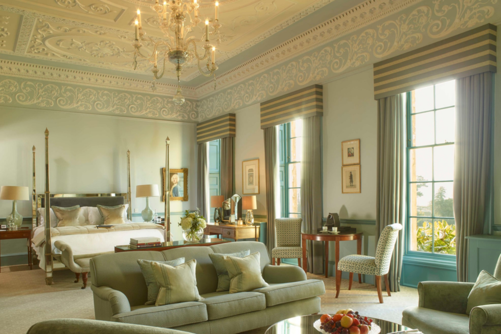 Ten Private Membership - Ten Members' Choice: Best Boutique Hotels In The UK A Royal Crescent bedroom