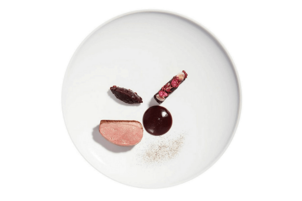 Duck, red cabbage, chicory