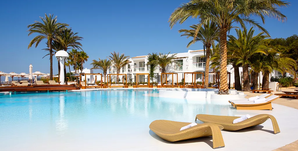 Ten Private Membership - Epicurean Ibiza: Dining with Distinction image
