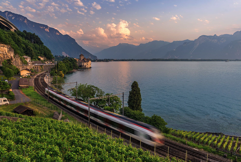 Ten Private Membership - 11 Breathtaking Luxury Railway Routes Through the World's Most Stunning Landscapes Ten Private Membership - 11 Breathtaking Luxury Railway Routes Through the World's Most Stunning Landscapes image