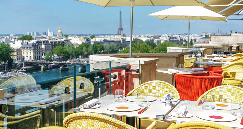 Le Tout-Paris